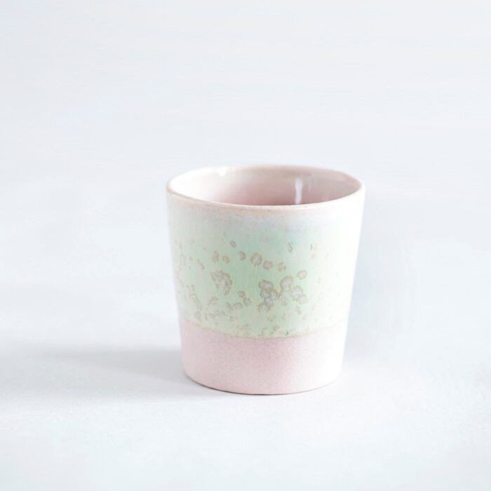 lyserød espressokop krus grøn håndlavet keramik Lena Pedersen porcelæn København